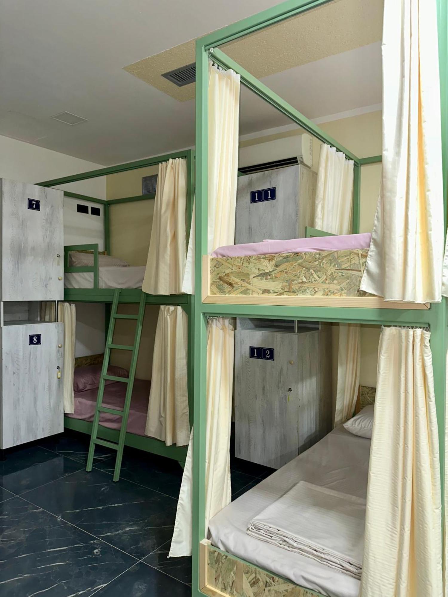 Canarin Hostel Shkodër Buitenkant foto